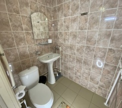 ЭКОНОМ СЕМЕЙНЫЙ с двуспальной кроватью в Сталагмит