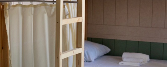 4-х местный (single bed in 4-person mixed dorm) в Старый Дворик