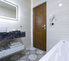 Люкс в Sunrise Hotel 日升酒店