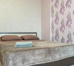 Апартаменты с балконом и с красивым видом из окна в Квартира Милый дом (DearHome) на 8 марта