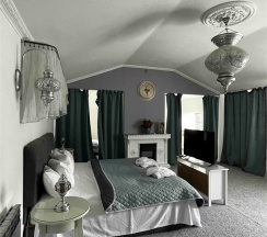 Super King Size в Музыка и Время