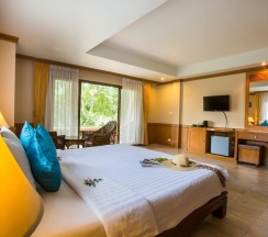Номер Superior с балконом в Курортный отель The Fair House Beach Resort & Hotel