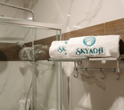 Comfort Twin Bedrooom в Skyada hotel