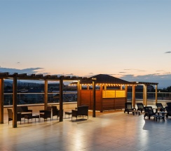 Апартаменты с видом на горы в Moris