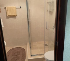 Трёхместный номер Deluxe с видом на горы в Белалакая