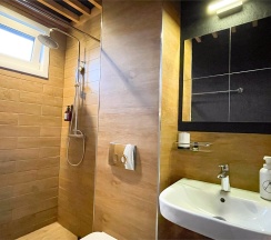Семейные апартаменты в Alpika house