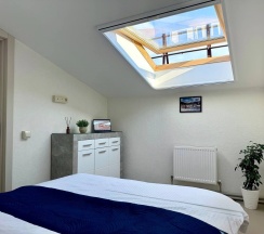 Апартаменты №9 "Люкс" на мансардном этаже в Саквояж