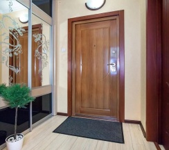 Четырёхместные апартаменты c 1 комнатой с балконом в Апартаменты White Coffee SUTKI LIFE