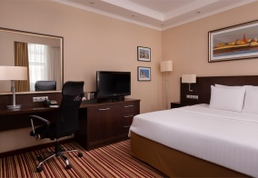 Отель Courtyard by Marriott Kazan Kremlin в Казани