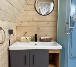 Афрейм +  в Караси