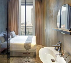 Номер Superior с балконом в Hotel YAN