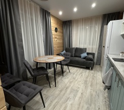 Апартаменты вместимостью 2+2 2 этаж (№6) в Сибирский