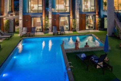 Равай: Курортный отель Peace Blue Naiharn Naturist Resort SHA by ZUZU