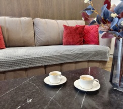 Люкс в Sky Club Apartments