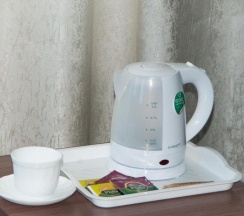Двухместный номер Standard с балконом двуспальная кровать в Gokai Hotel