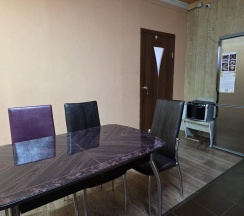 Комната стандарт с 2 односпальными и 1 двуспальной кроватью в ЭтноДом Тюрк