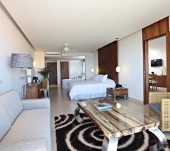 Люкс Finisterra c 1 комнатой в Sandos Finisterra All Inclusive