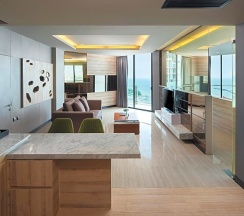 Люкс с 2 комнатами oceanfront в Tsix5 Phenomenal Hotel Pattaya