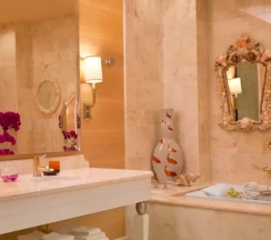 Fairway Villa Wynn в Encore at Wynn Las Vegas