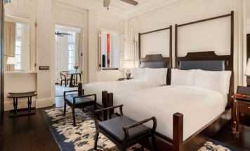 Двухместный люкс State Room 2 отдельные кровати в Raffles Singapore