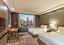 Двухместный номер Deluxe Premium 2 отдельные кровати в Hilton Sukhumvit Bangkok