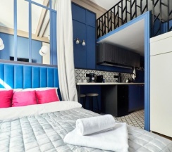 Двухуровневые семейные апартаменты (с 2мя двуспальными кроватями) в Art home 1/56