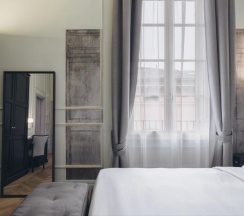 Одноместный люкс Deluxe двуспальная кровать в Gregorini Bingham Art Luxury Suites