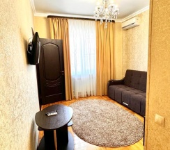 Двухкомнатный улучшенный люкс №7 в Усадьба уюта