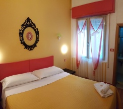 Семейный люкс с балконом в Riccione Beach Hotel