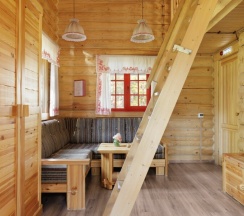 Сосновый бор 2+2 с двумя односпальными кроватями в Ладога озеро