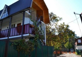 Гостевой дом Guest House on Lesnaya 9A в Пицунде