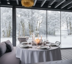 Terrace lodge с горячей купелью в Бухлово парк