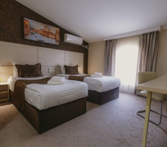 Двухместный номер Standard 2 отдельные кровати в City Hotel