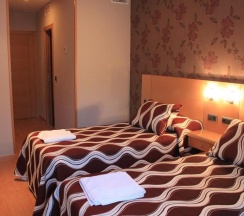 Двухместный номер Standard 2 отдельные кровати в Hostal Jemasaca - Palma61