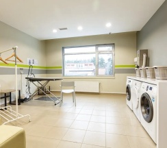 Кровать в общем номере (женский номер) в Koltsovo inn