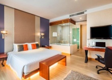 Трёхместный люкс в Hotel Solo Sukhumvit 2