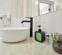 Комната стандарт с 2 двуспальными кроватями в Горное эхо