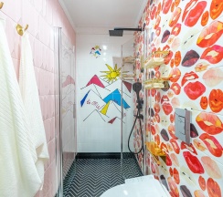 Апартменты стандарт Pop art factory (Поп арт фэктори) в Dao dé Rooms (Дао Де Румс) на Партизанском проспекте