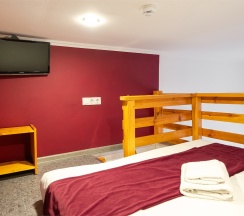 Семейный номер в Iq hotel