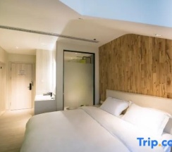 Двухместный номер Premium двуспальная кровать в Beijing Saga Hotel