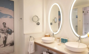 Полулюкс Club Level Tranquility Soaking Tub Mammee Bay Oversized с балконом в Sandals Dunns River All Inclusive