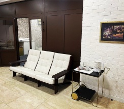 Семейный люкс с собственным бассейном в Rest house
