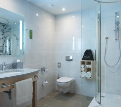 Двухместный номер Стандарт двуспальная кровать в Hampton by Hilton Minsk City Centre