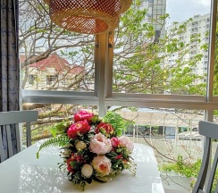 Двухместный семейный номер Deluxe с видом на горы в Sino House Phuket Hotel