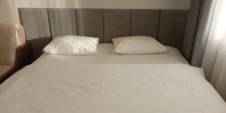 Салехард: Апартаменты Илне Двухкомнатные квартиры на Арктической 12