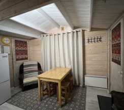 Апартаменты с террасой и сауной в Дачи Микли