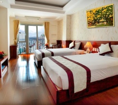 Трёхместный номер Grand в Golden Sand Hotel