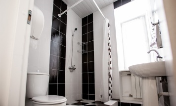 Двухместный улучшенный с раздельными кроватями в Формула за рулем