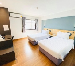 Двухместный номер Standard 2 отдельные кровати в Mybed Sathorn