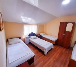 Четырёхместный номер Economy в Ностальгия